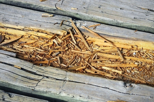 How to Prevent Splinters on a Deck - Think Wood