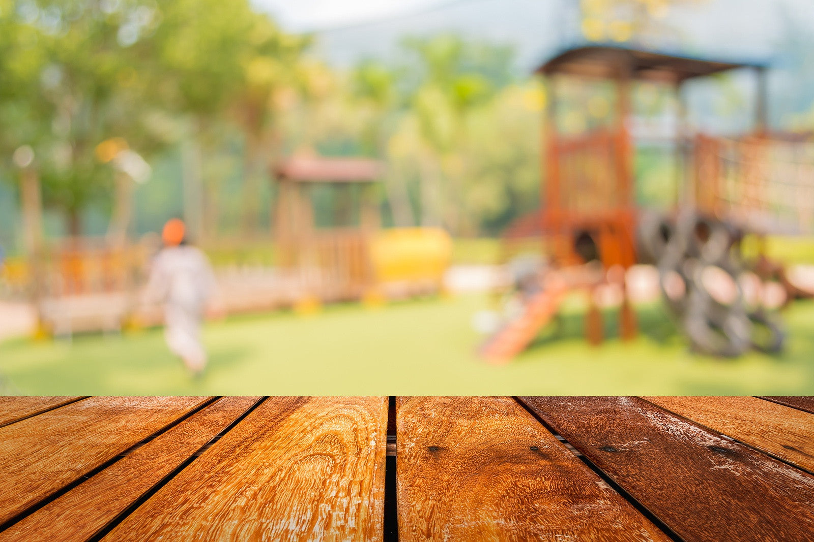 What You Need to Know Before You Buy a Wooden Swing Set